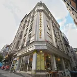 Napolyon Hotel 3*